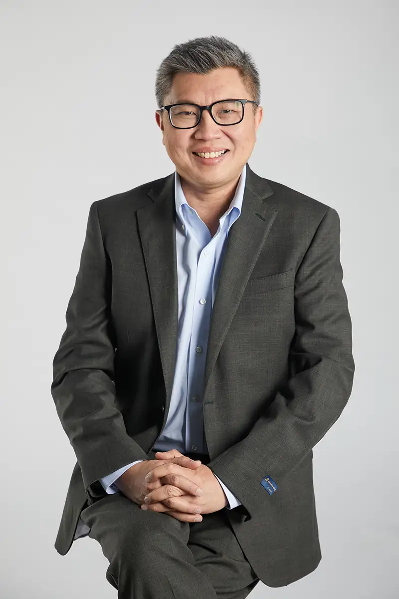 Dr. Paveen Apiratikul